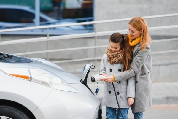 Borne de recharge pour véhicule électrique