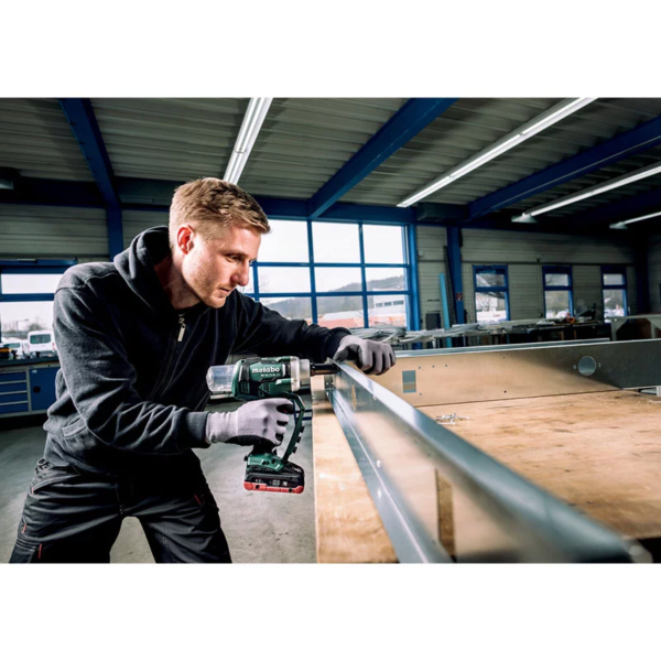 Riveteuse sans fil 18V METABO